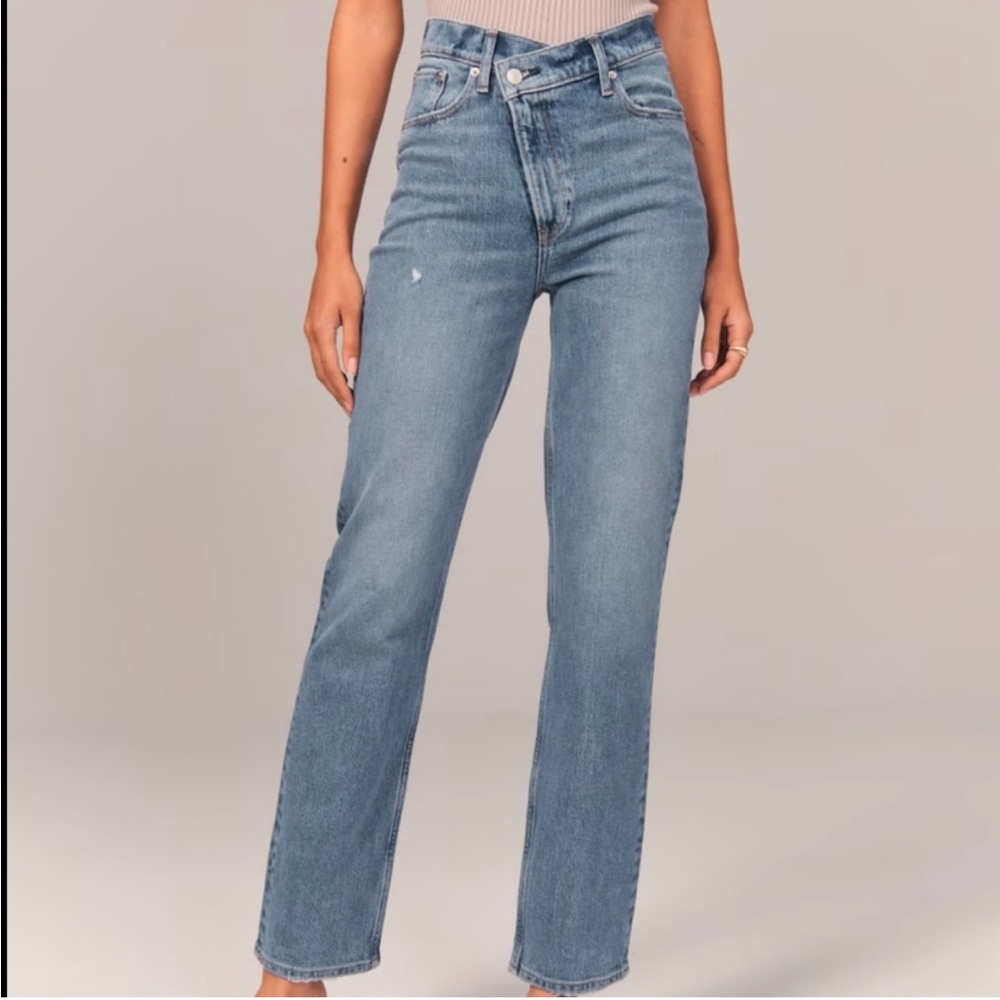 Abercrombie & Fitch Blue Ultra High Rise 90s Straight Jeans, 24 Short